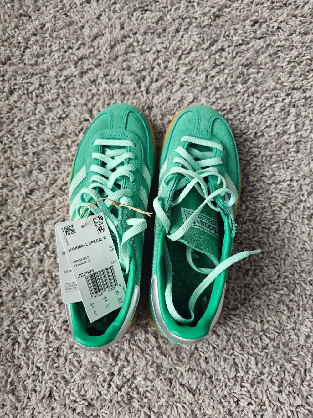 adidas Green Suede Sneakers with Gum Sole - Picture 2 of 8